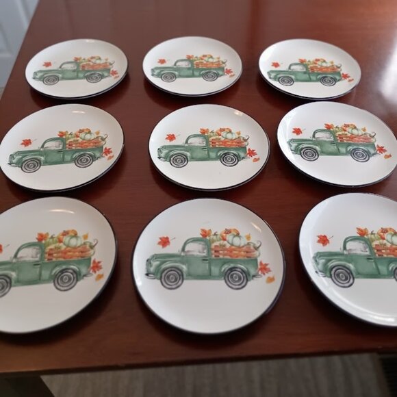 Robert Stanley 8.5" Fall Pickup Truck Luncheon Plates - Set of 9 - Picture 3 of 7